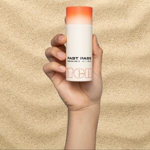 BNIB FAST PASS AHA CLEANSER by ITEM BEAUTY